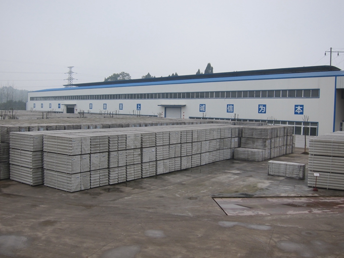 普菲可特工廠產品堆放處